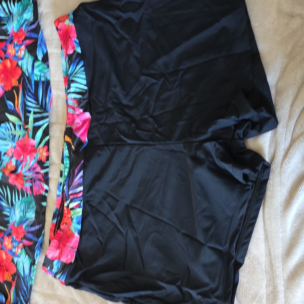 Black Tropical Floral Tankini Swim Set - Women Swim Plus Size 22 - Picture 2 of 14